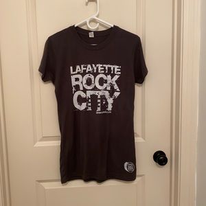 T-shirt hand screen printed, size large & fitted